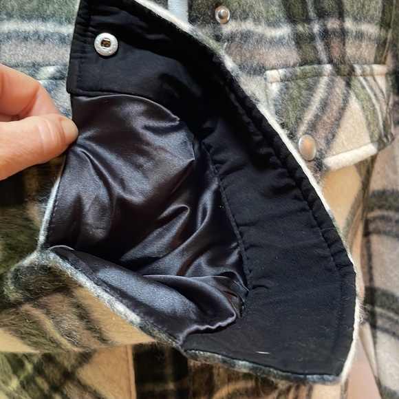 Blank NYC Plaid Wool Blend Shacket - Picture 4 of 11